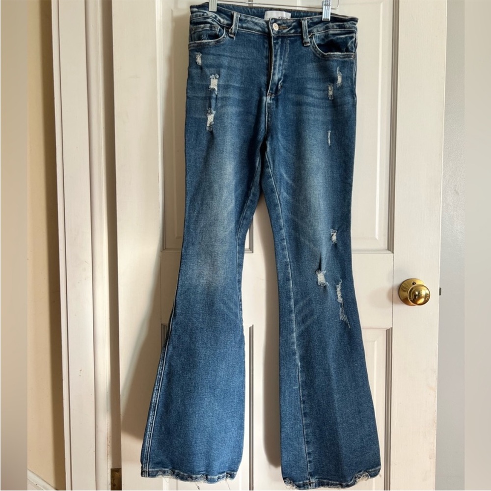 Vervet Bootcut/bell bottom jeans!